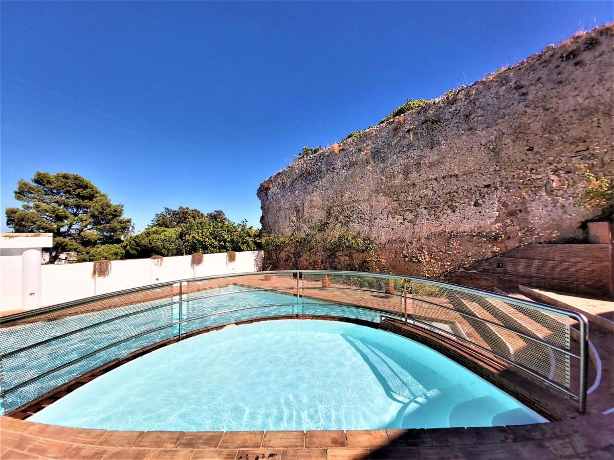 לאגוּ‏ש City Walls Rooftop Terrace Duplex @ Citycenter & Beach מראה חיצוני תמונה